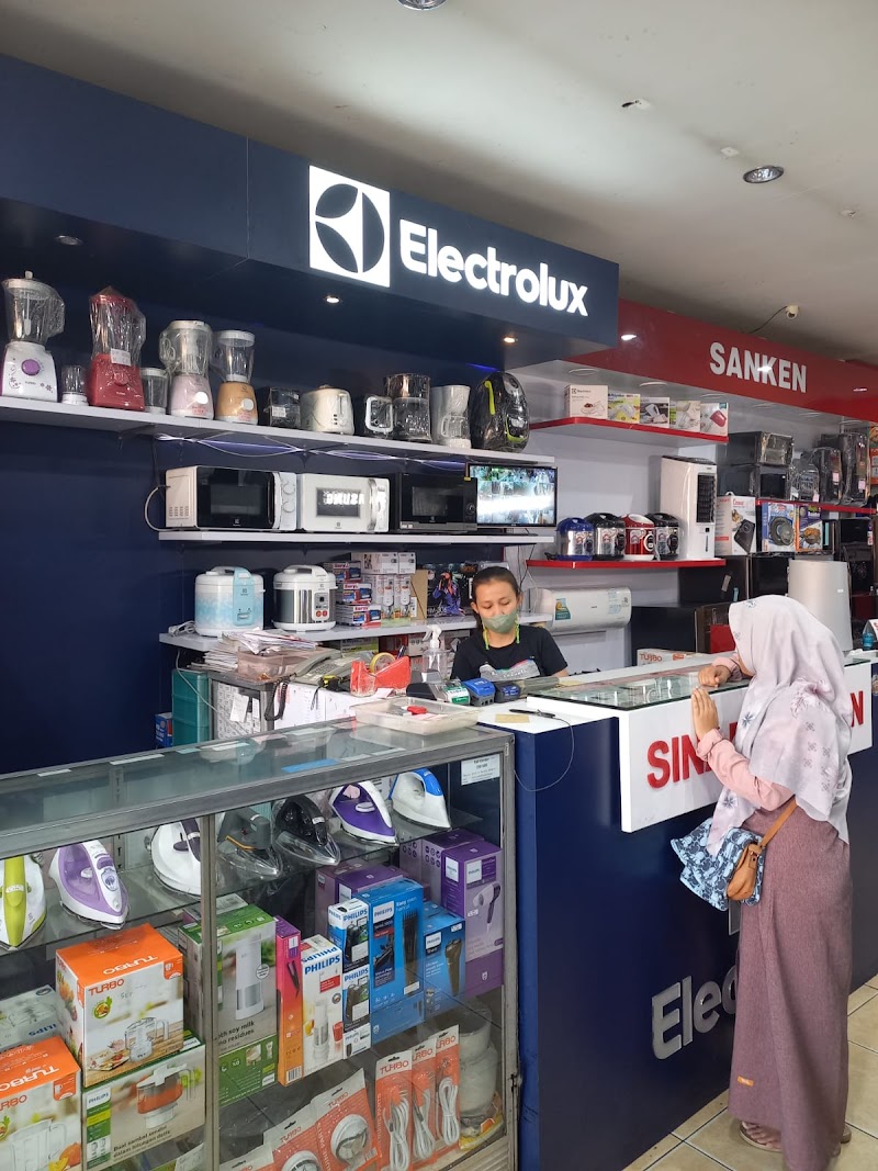 Warung Kopi di Jalan Ir Juanda: Saingan Rival Saat Citimall Datang